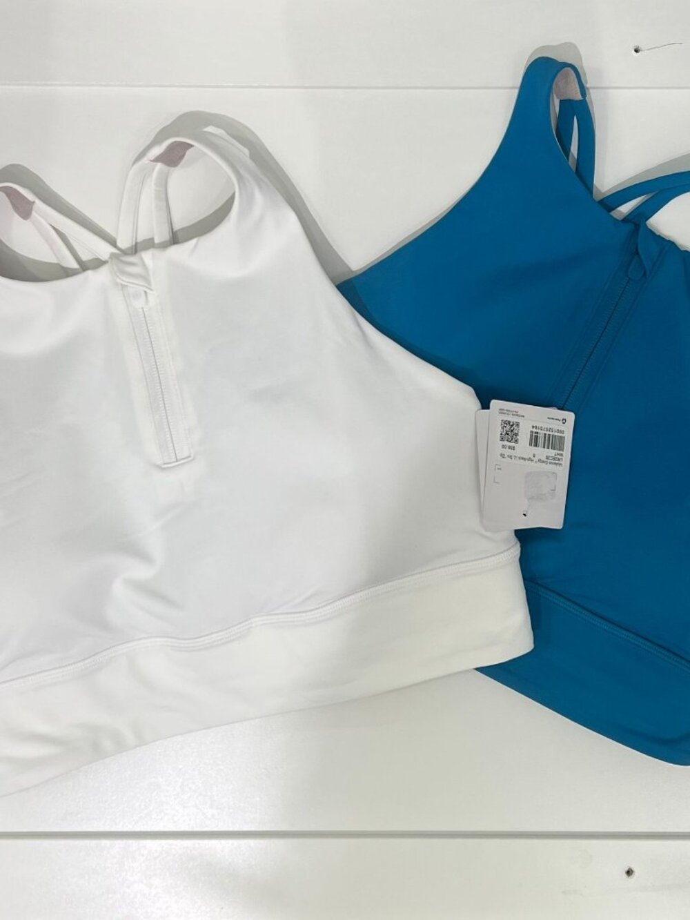 TWO Lululemon Energy High-Neck Longline Bra Zip - Size 8